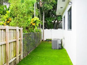 1600 SW 17th Ave, Miami FL 33145