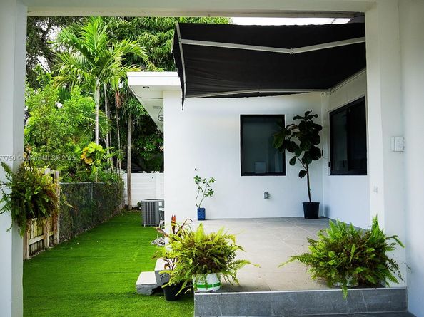 1600 SW 17th Ave, Miami FL 33145