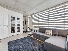 Undisclosed Address #A11908939, Hollywood FL 33020