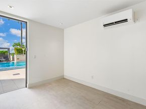 515 Valencia Ave 1301, Coral Gables FL 33134