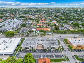 9000 SW 24th St 223C, Miami FL 33165