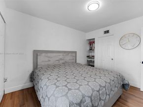 9000 SW 24th St 223C, Miami FL 33165