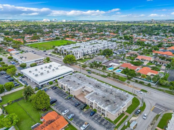9000 SW 24th St 223C, Miami FL 33165