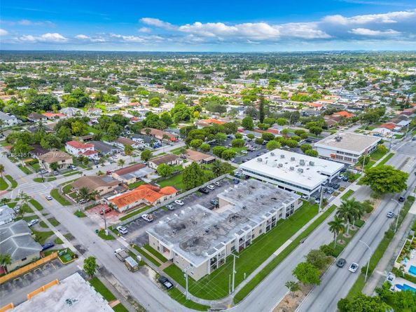 9000 SW 24th St 223C, Miami FL 33165