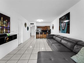 9000 SW 24th St 223C, Miami FL 33165