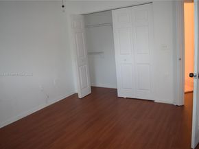 9745 NW 37th St 9745, Sunrise FL 33351