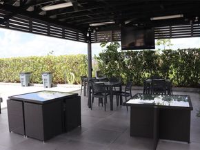 5091 NW 7th St 711, Miami FL 33126