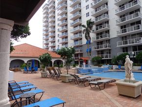 5091 NW 7th St 711, Miami FL 33126