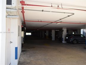 5091 NW 7th St 711, Miami FL 33126