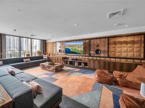 121 NE 34th St L606, Miami FL 33137