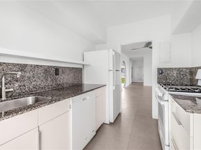 7921 East Dr 15, North Bay Village FL 33141