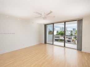 3703 NE 166th St 408, North Miami Beach FL 33160