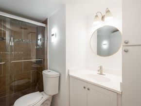 3703 NE 166th St 408, North Miami Beach FL 33160