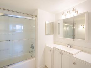 3703 NE 166th St 408, North Miami Beach FL 33160