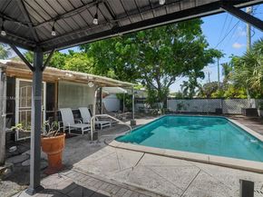 3120 NE 13th Ave, Pompano Beach FL 33064