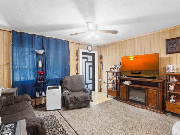 3120 NE 13th Ave, Pompano Beach FL 33064
