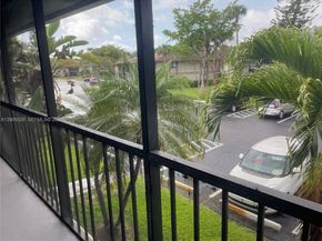 819 NE 199th St 6205, Miami FL 33179