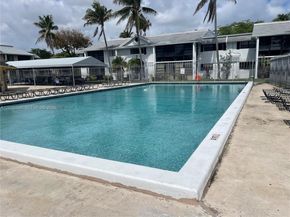 819 NE 199th St 6205, Miami FL 33179