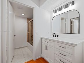 9500 SW 140th Ct 9500, Miami FL 33186