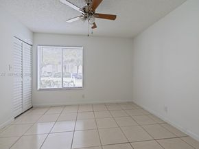 9500 SW 140th Ct 9500, Miami FL 33186