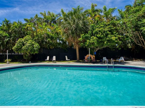 1420 Atlantic Shores Blvd 340, Hallandale Beach FL 33009