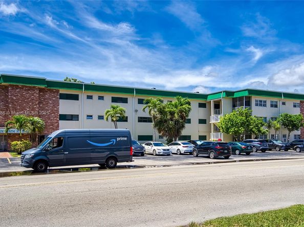 1420 Atlantic Shores Blvd 340, Hallandale Beach FL 33009