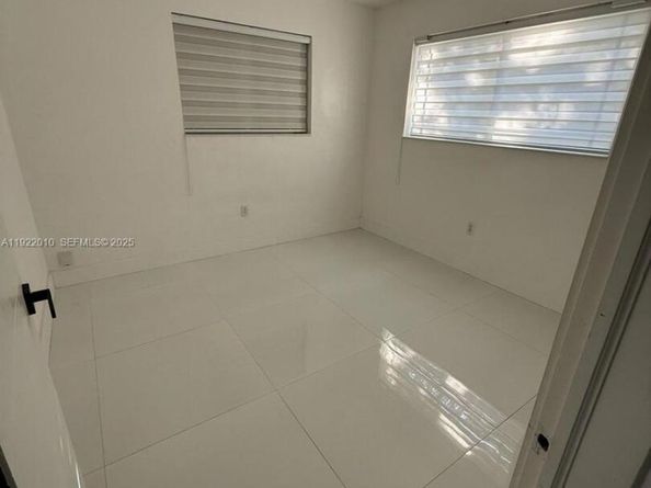 2340 Jamaica Dr, Miramar FL 33023