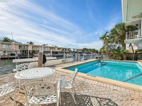 3862 NE 171st St E, North Miami Beach FL 33160