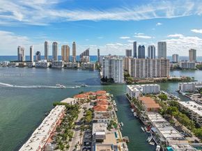 3862 NE 171st St E, North Miami Beach FL 33160