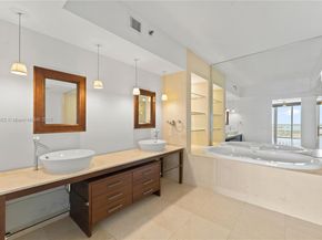 450 Alton Rd 2703, Miami Beach FL 33139