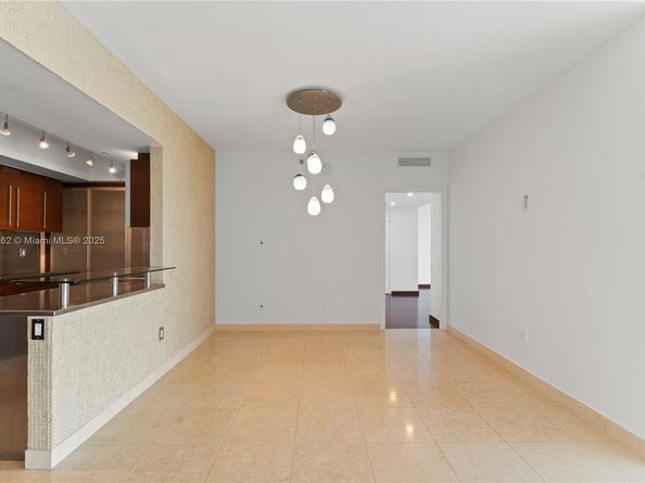 450 Alton Rd 2703, Miami Beach FL 33139