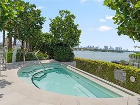 450 Alton Rd 2703, Miami Beach FL 33139