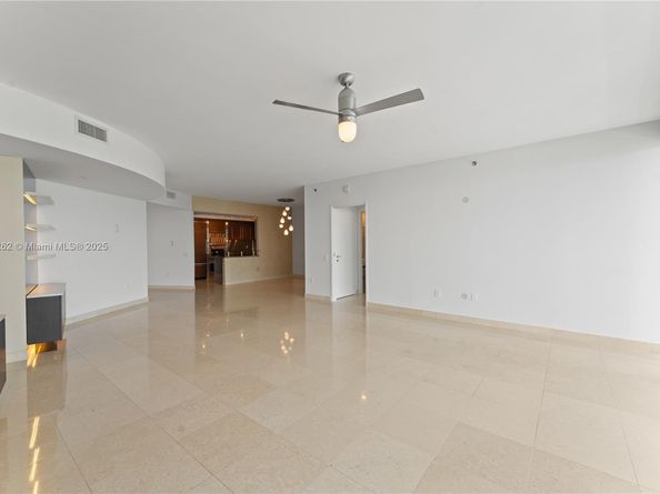 450 Alton Rd 2703, Miami Beach FL 33139