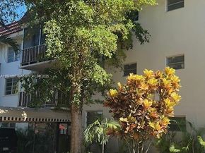 13655 NE 10th Ave 210, North Miami FL 33161