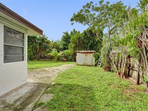 3330 Taft St, Hollywood FL 33021