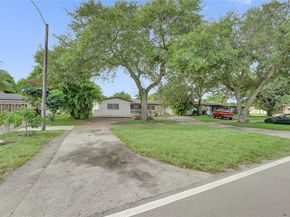 3330 Taft St, Hollywood FL 33021