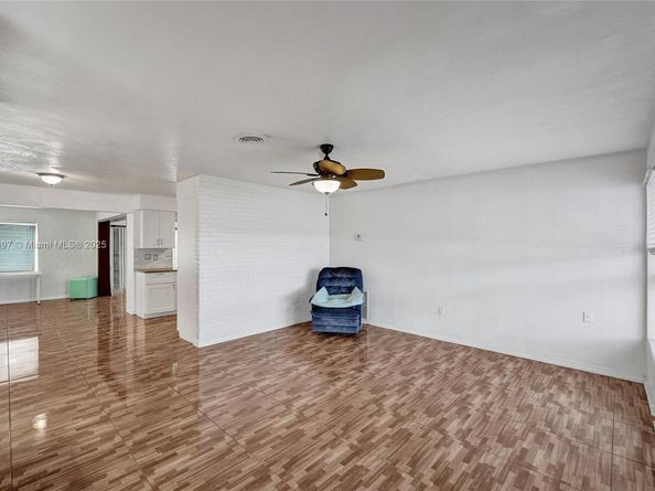 3330 Taft St, Hollywood FL 33021