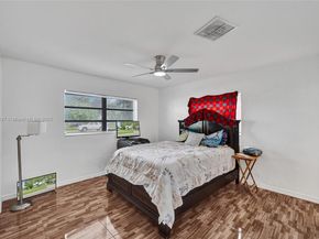 3330 Taft St, Hollywood FL 33021