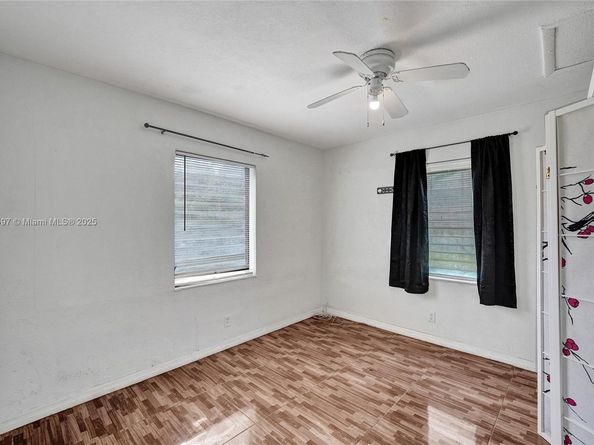3330 Taft St, Hollywood FL 33021