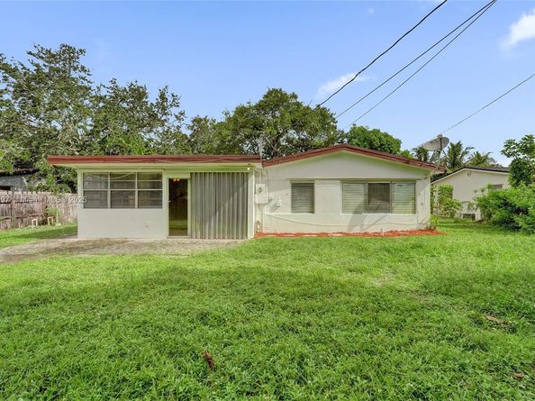 3330 Taft St, Hollywood FL 33021