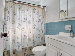 3330 Taft St, Hollywood FL 33021
