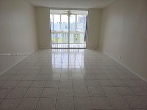 320 NE 12th Ave 703, Hallandale Beach FL 33009