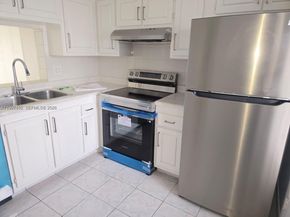 320 NE 12th Ave 703, Hallandale Beach FL 33009