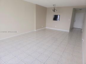 320 NE 12th Ave 703, Hallandale Beach FL 33009