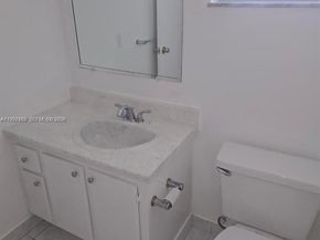 320 NE 12th Ave 703, Hallandale Beach FL 33009