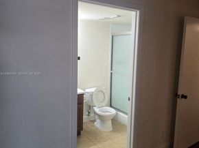 7610 Westwood Dr 120, Tamarac FL 33321