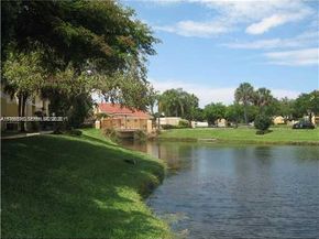 7610 Westwood Dr 120, Tamarac FL 33321