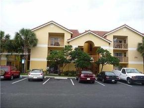 7610 Westwood Dr 120, Tamarac FL 33321