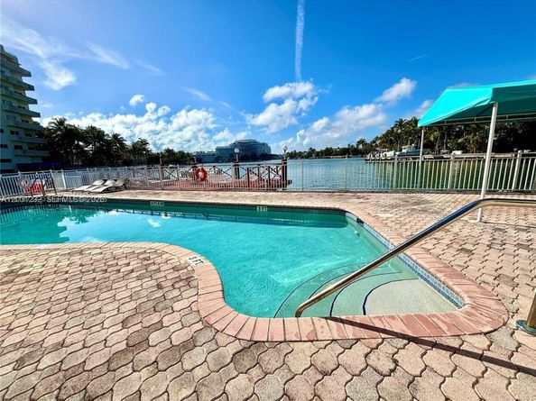 Undisclosed Address #A12031232, Miami Beach FL 33140