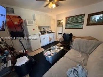 2051 NE 25th Ave